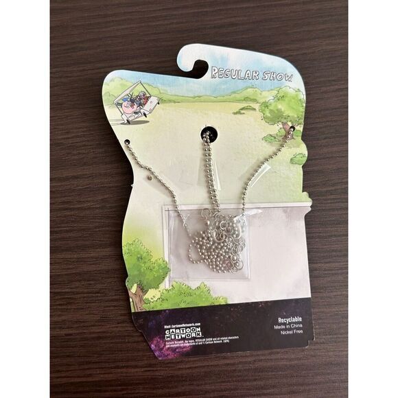Regular Show Mordecai & Rigby Best Friend Necklace Set - Picture 2 of 2